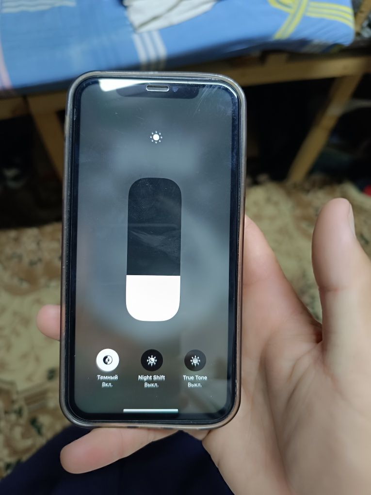 XR 128 GB телефон