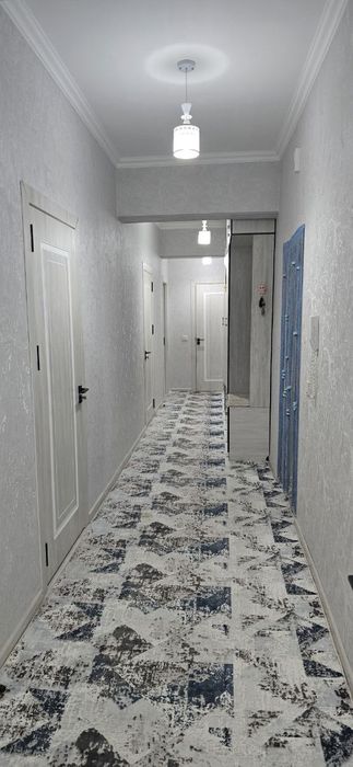Yashnabod olmos maxallada sotiladigon kvartira bor