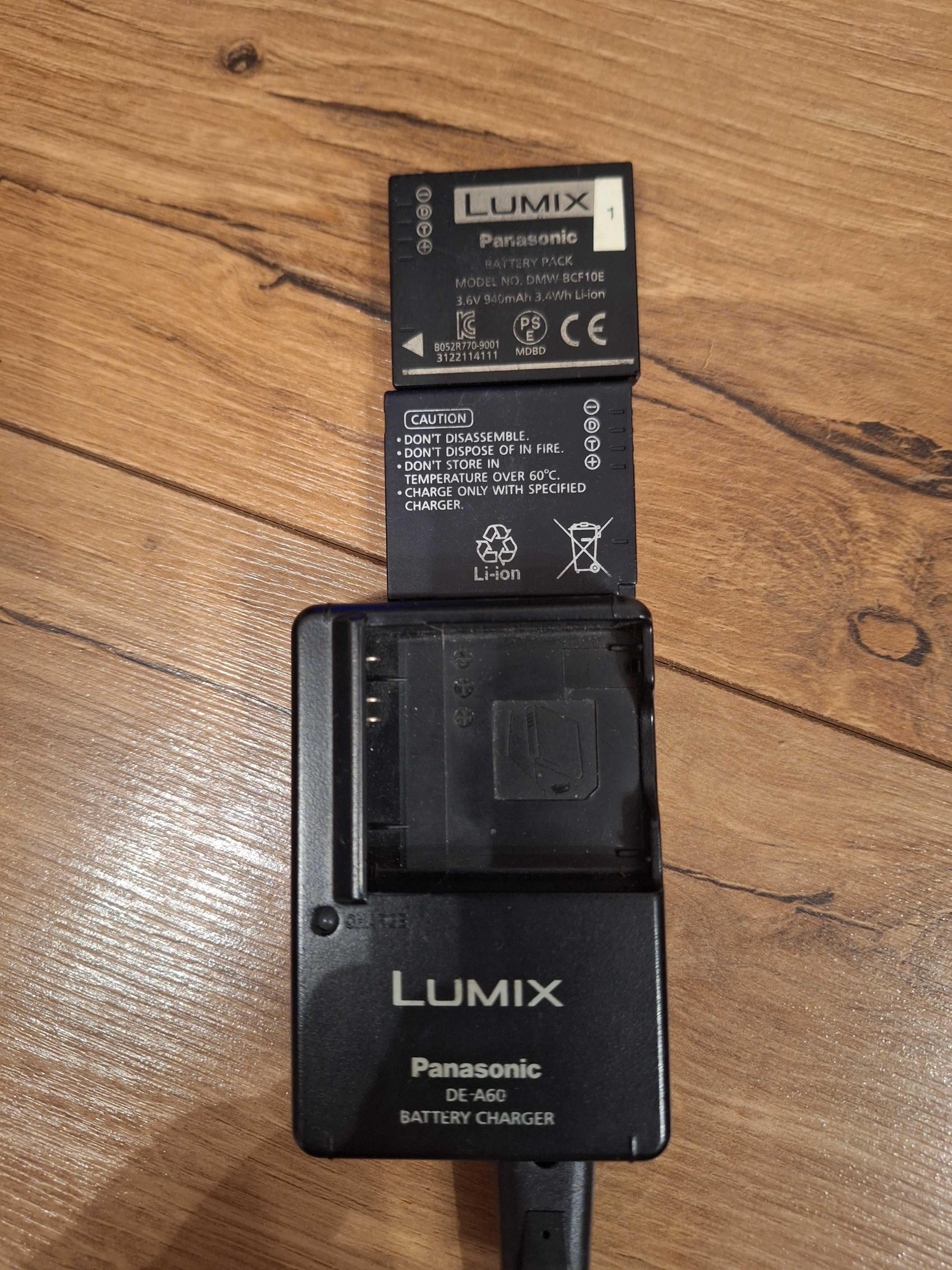 Incaractor Panasonic Lumix DE A60 cu doi acumulatori BCF 10e