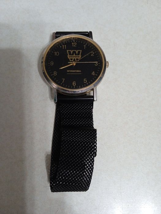 Часы японские оригинал.