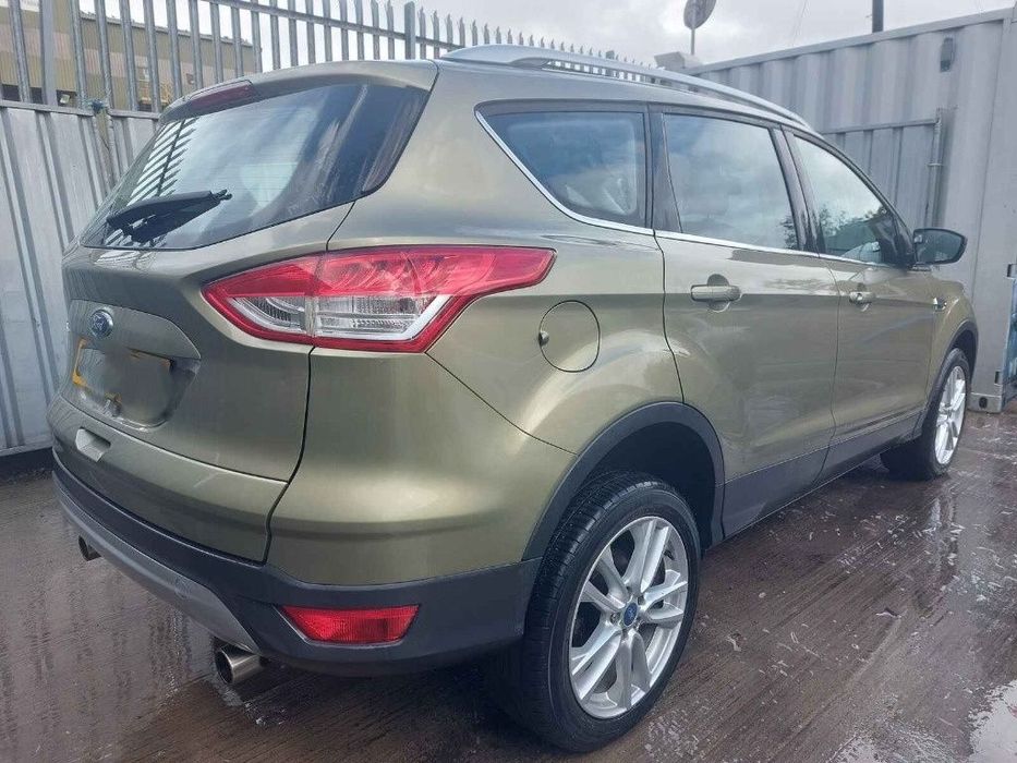 Bara fata Ford Kuga 2013 SUV 2.0 DOHC