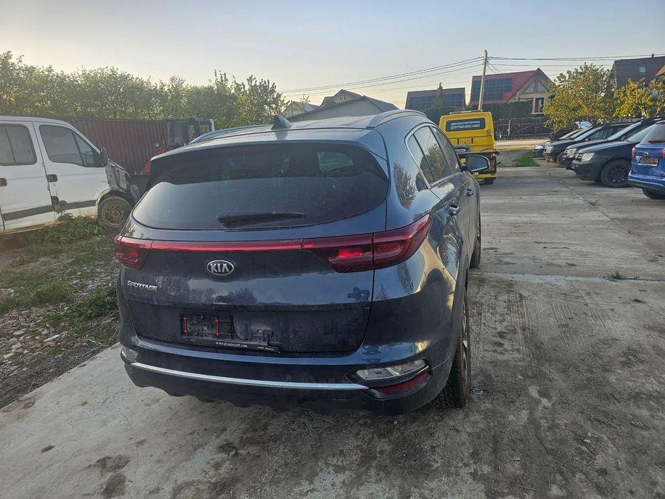 Dezmembrez Kia Sportage 1.6 crdi D4FE 85 KW an 2020 auto cu 52.000 km