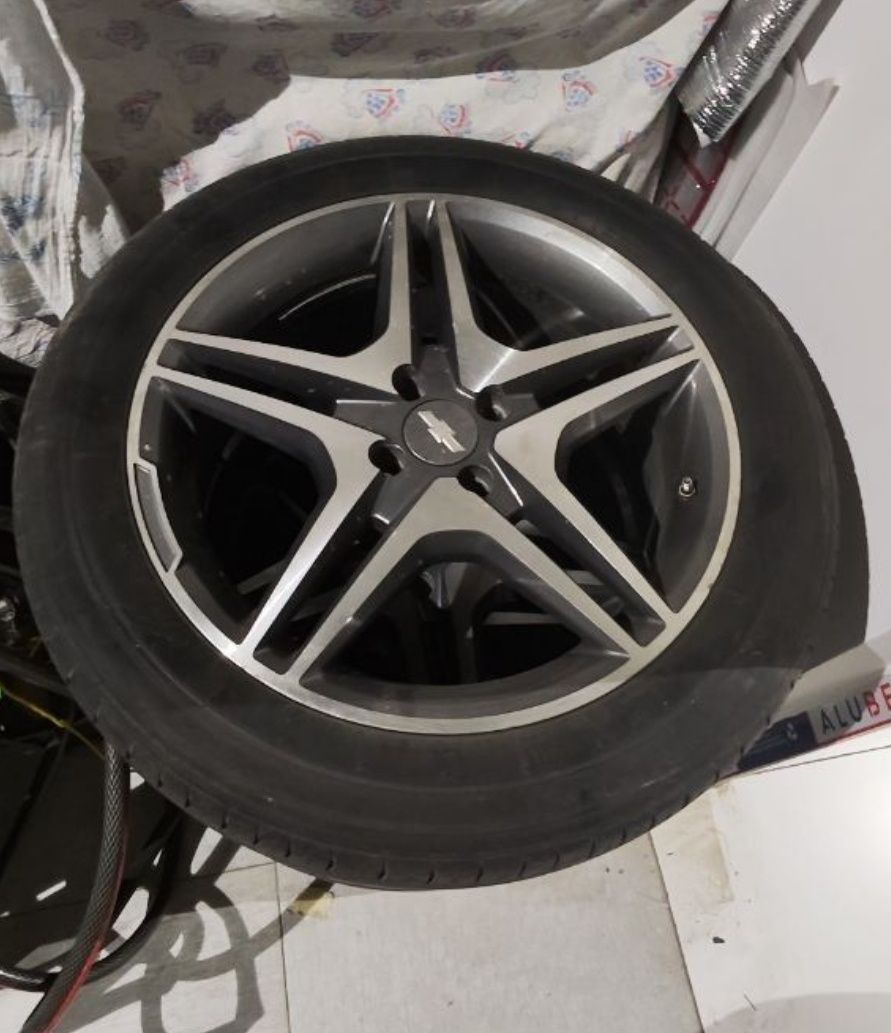 215/55 R17 4*100  Диска балон холати зор  айби йок. Обмен бор