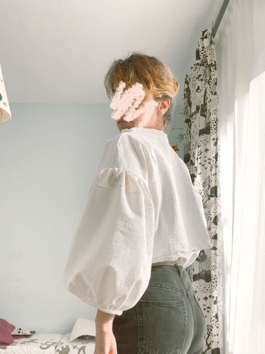 Bolero oversized din panza topita cu insertie de dantela, stil ie