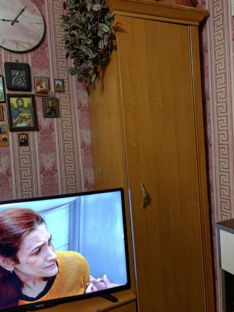 Продавам секция лично предаване