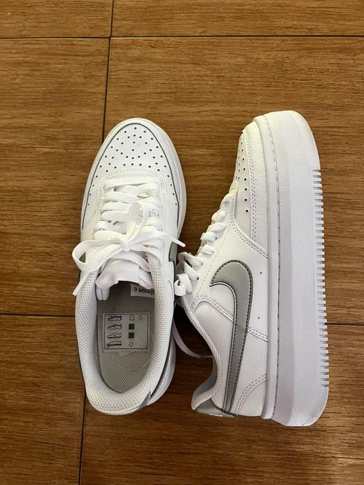 Дамски обувки Nike Сourt Vision Alta