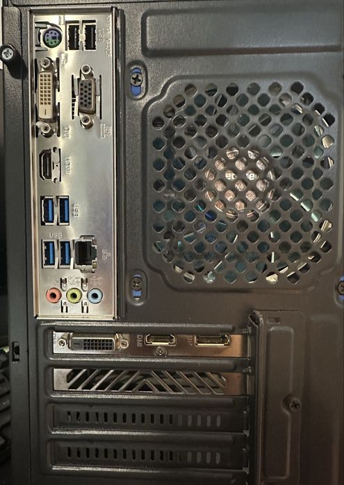Pachet Gaming Pc+Monitor+Tastatura