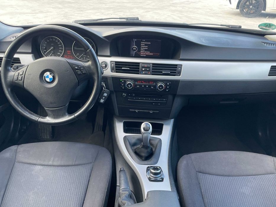 Bmw E91 LCI 316d XENON/NAVI/PDC dpf defect!!!