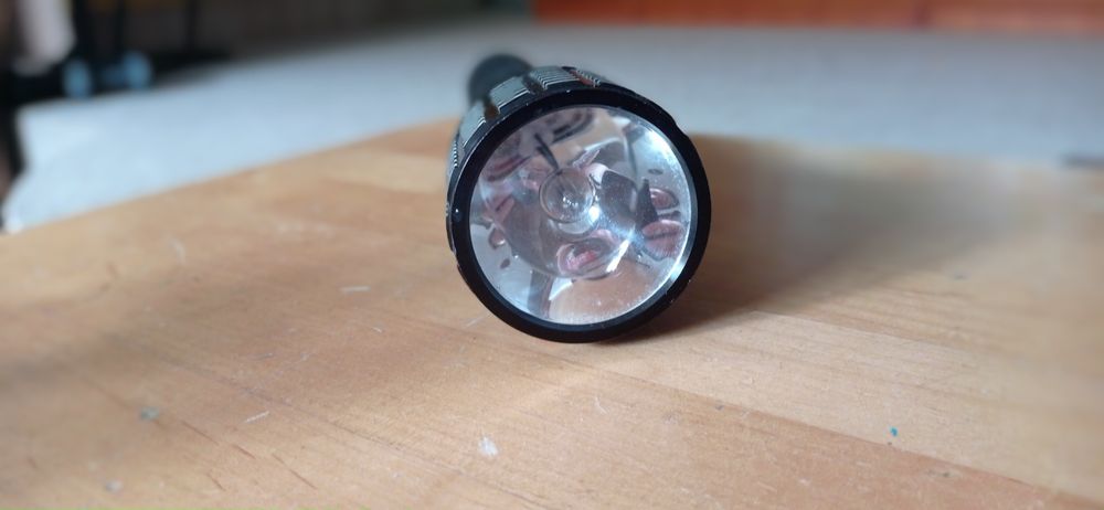 Lanternă cu acumulatori