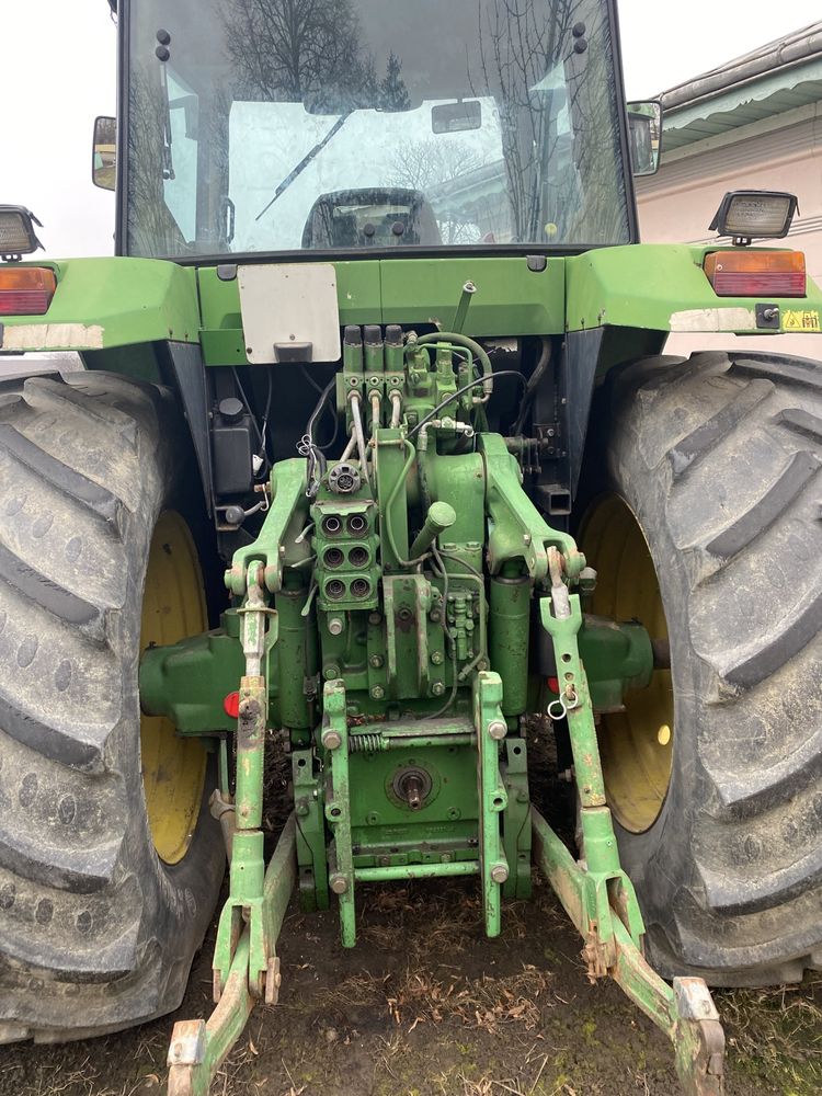 John Deere 7700….