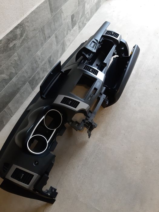 Мицубиши оутландер Пежо 4007 Citroen c-crosser