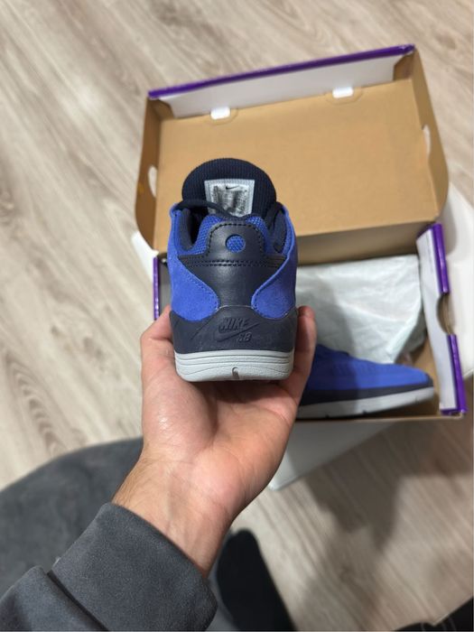 Nike SB Vertebrae Blue Obsidian Wolf Grey