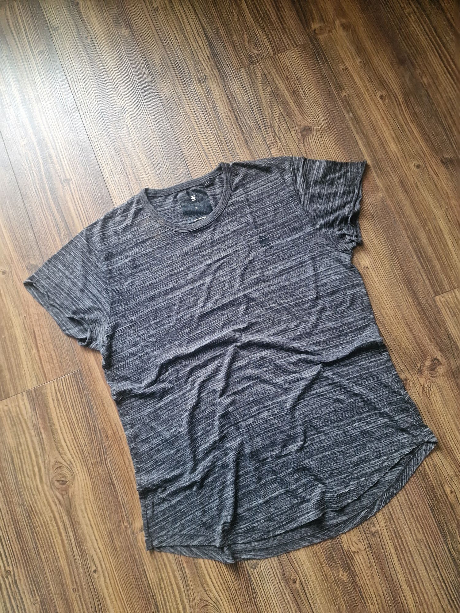 Страхотна мъжка тениска G STAR RAW размер  2XL