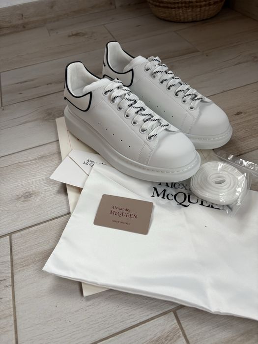 Alexander mcqueen 44 noi