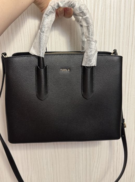 Geanta noua Furla