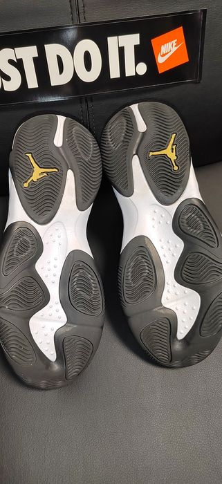 Nike Air Jordan Max Aura 4, номер 40