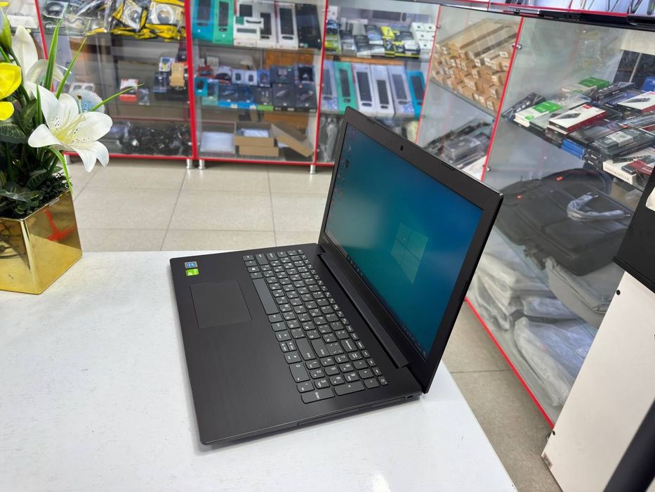 Lenovo office noutbuk videokartasi boridan 4415U ddr4 4/1000gb