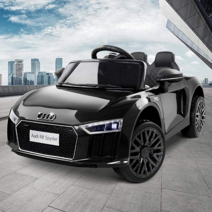 Акумулаторна кола Audi R8 Spyder 12V акумулаторни коли