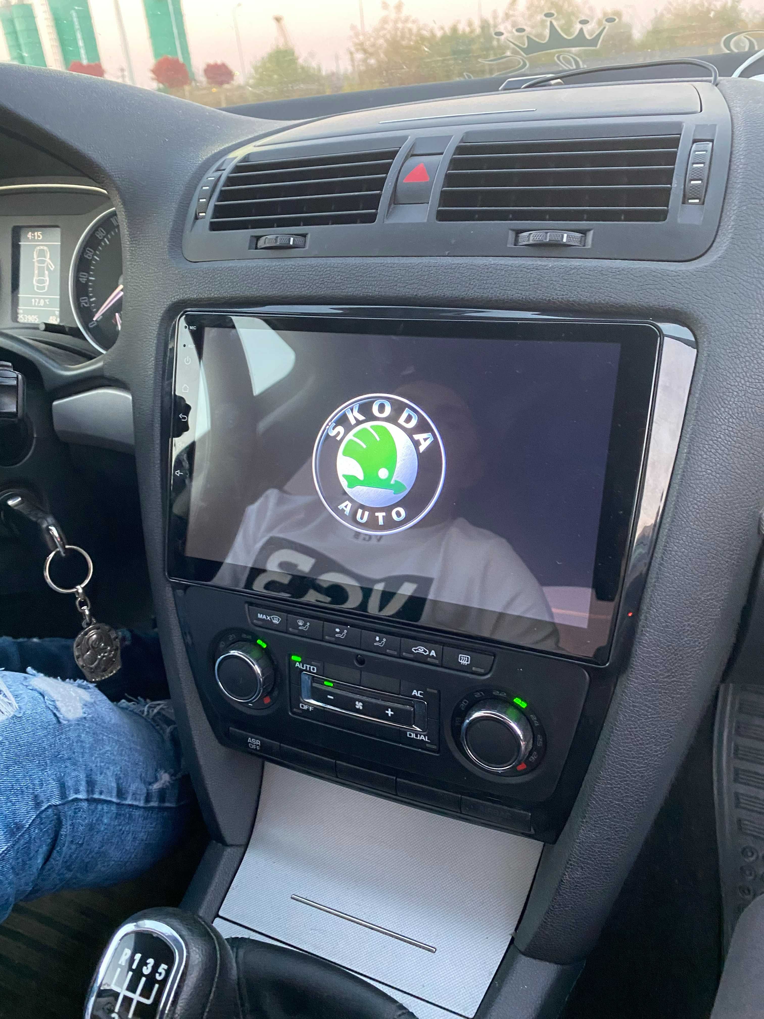 Navigatie Android SKODA OCTAVIA 2 Dedicata