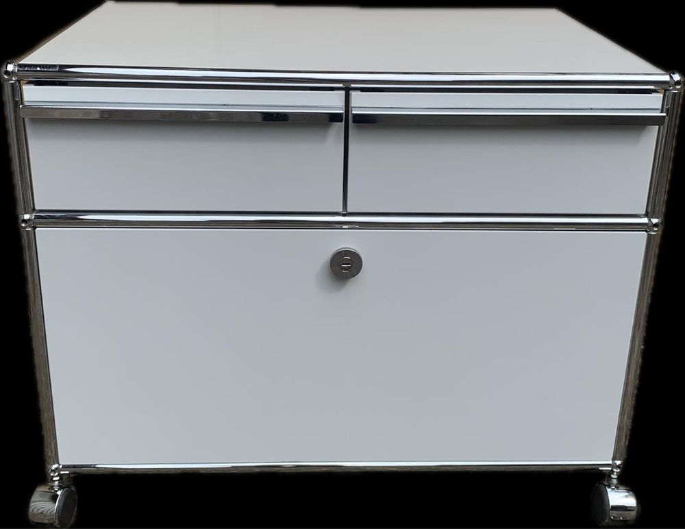 Comoda Usm Haller