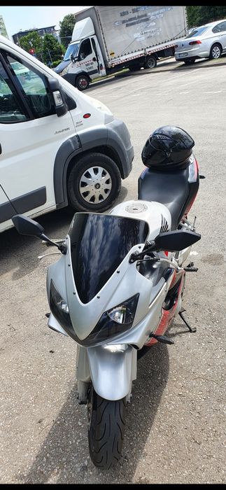 Honda CBR 600 F4i