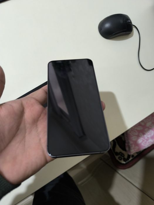 Samsung S24 Euro ideal sotiladi.