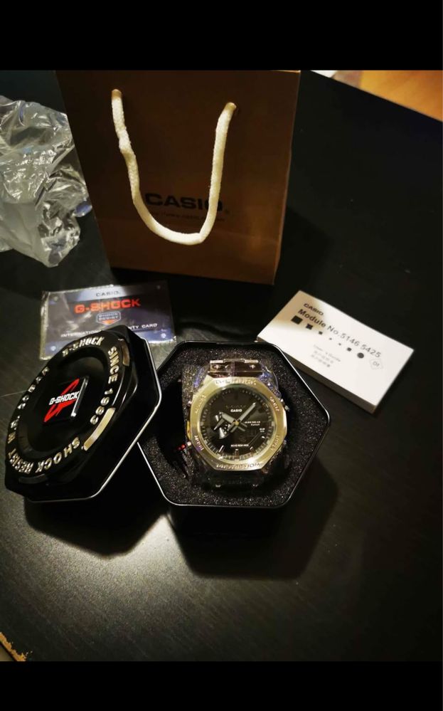 Casio GM-2100 Quartz-Argintiu