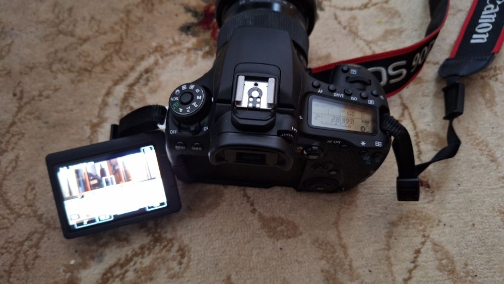 Canon 90d profesional+sigma 17-70mm+grip+acumulatori+incarcator