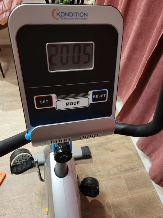 Bicicleta magnetica orizontala cu 8 viteze