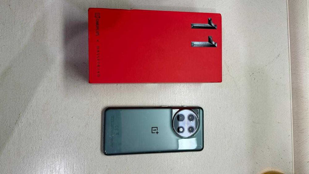 OnePlus 11 16/256