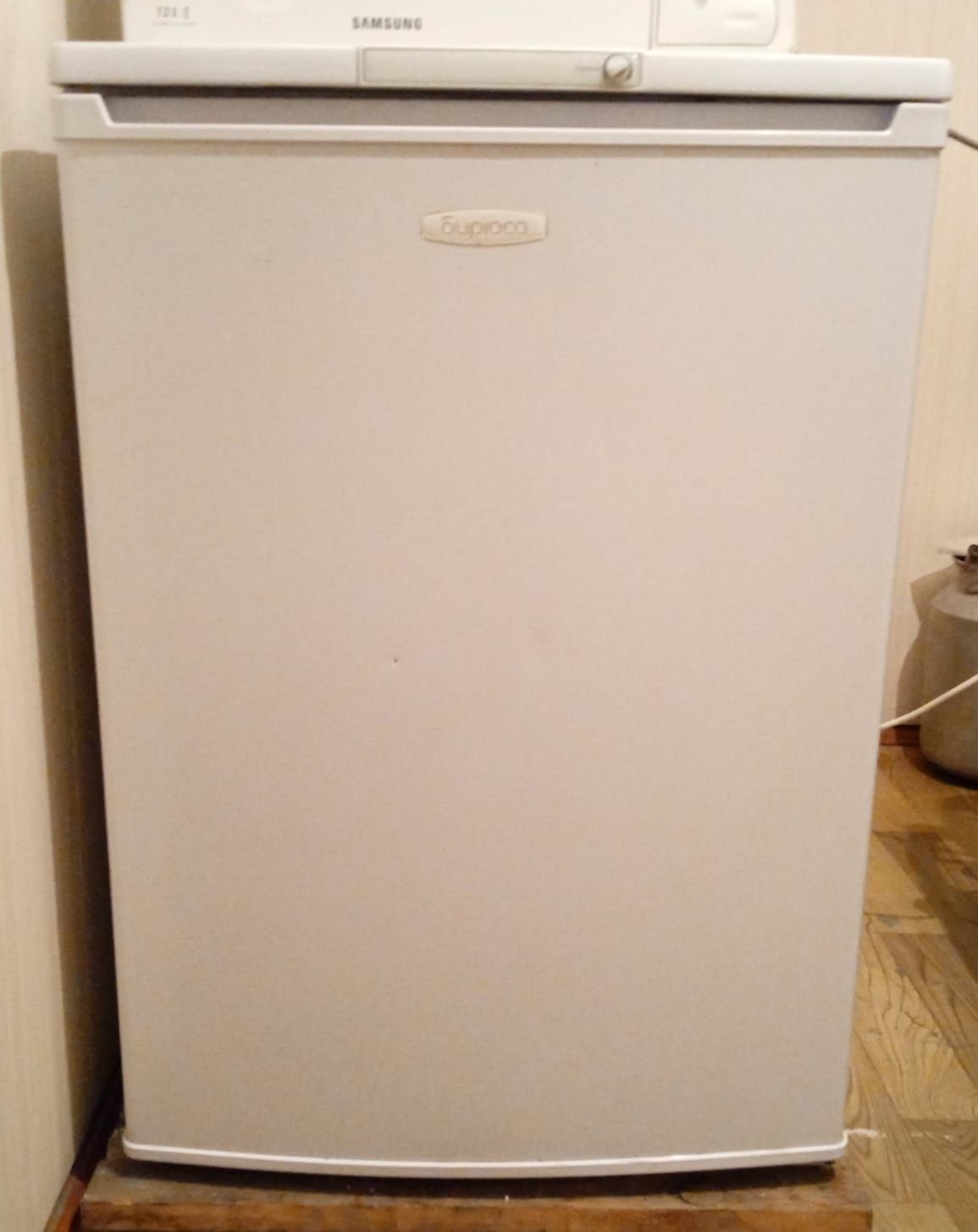 Продам холодильник очень хорошом состоянии