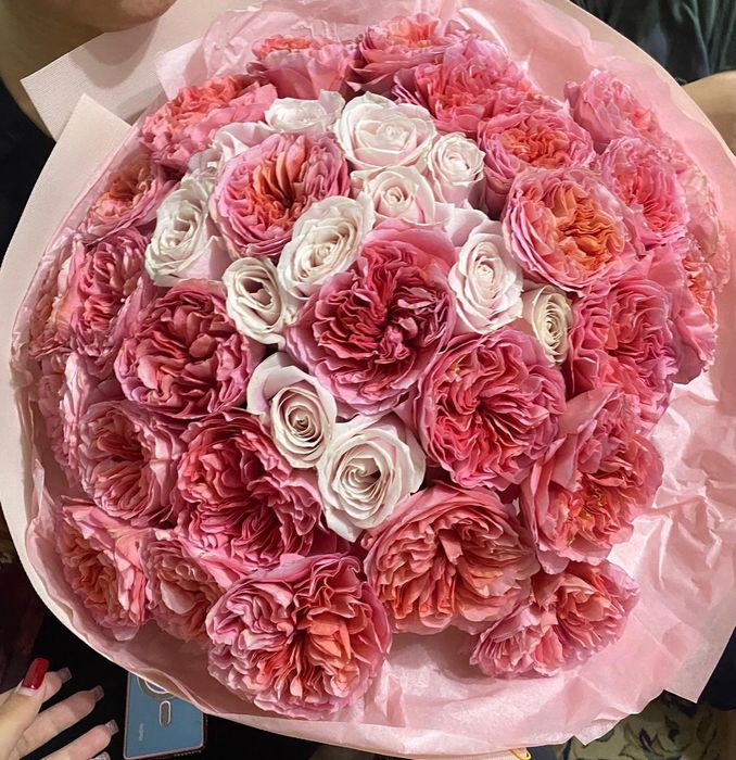 Продаётся красивый букет роз