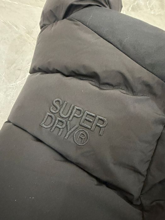 Geaca SuperDry Originala M / L ( geaca iarna , nike , firma , adidas )