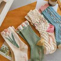 Налични супер елегантни, сладки и модерни есенни чорапки