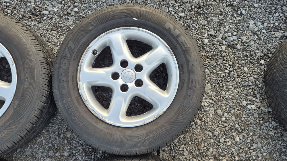 Оригинални джанти Тойота 5/114.3 Toyota Rav4 5x114.3
ET 35 J 7 
Центра
