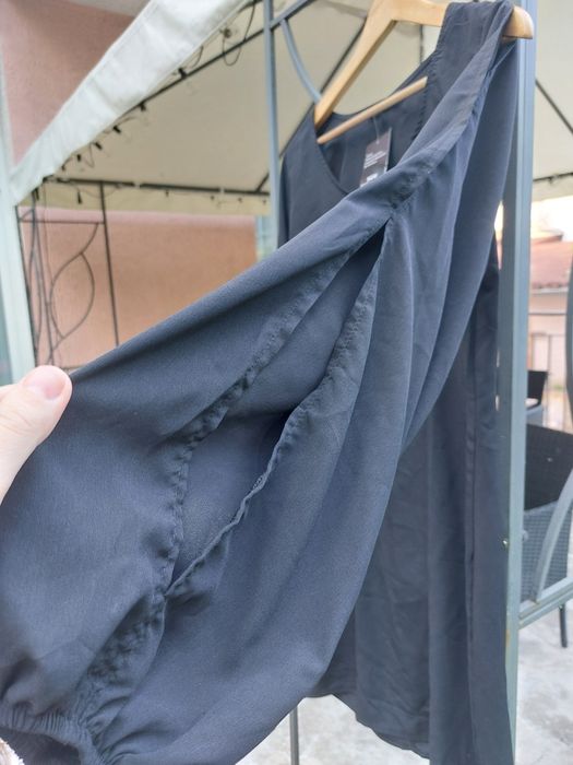 Продавам нова рокля размер 42