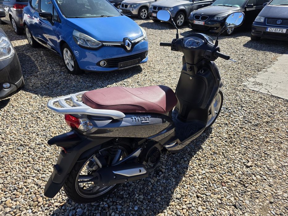 Peugeot Tweet 125 cm # 2015 # 9000 km