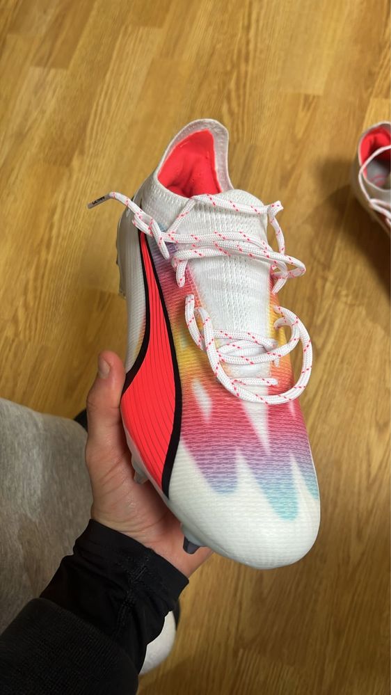 Ghete de fotbal Puma Ultra Ultimate mixte
