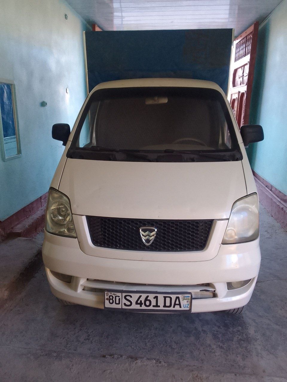 Avtomobil sorltiladi