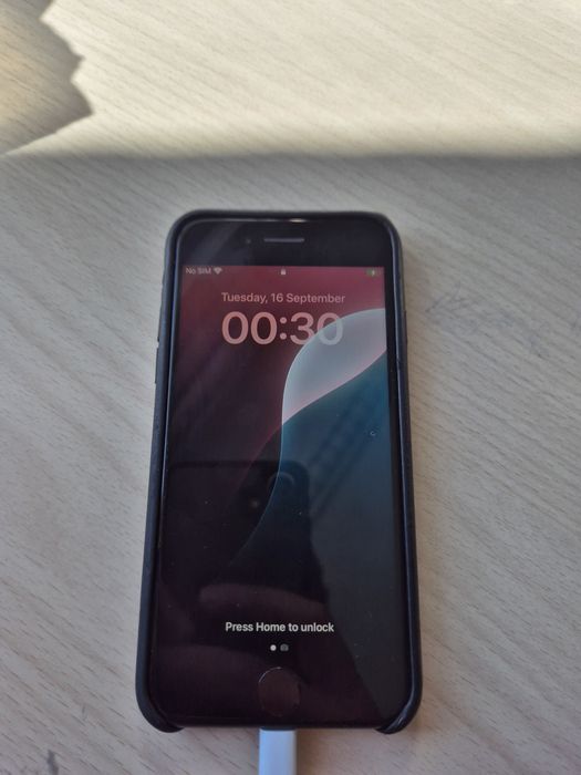 iPhone SE3 2022 64gb