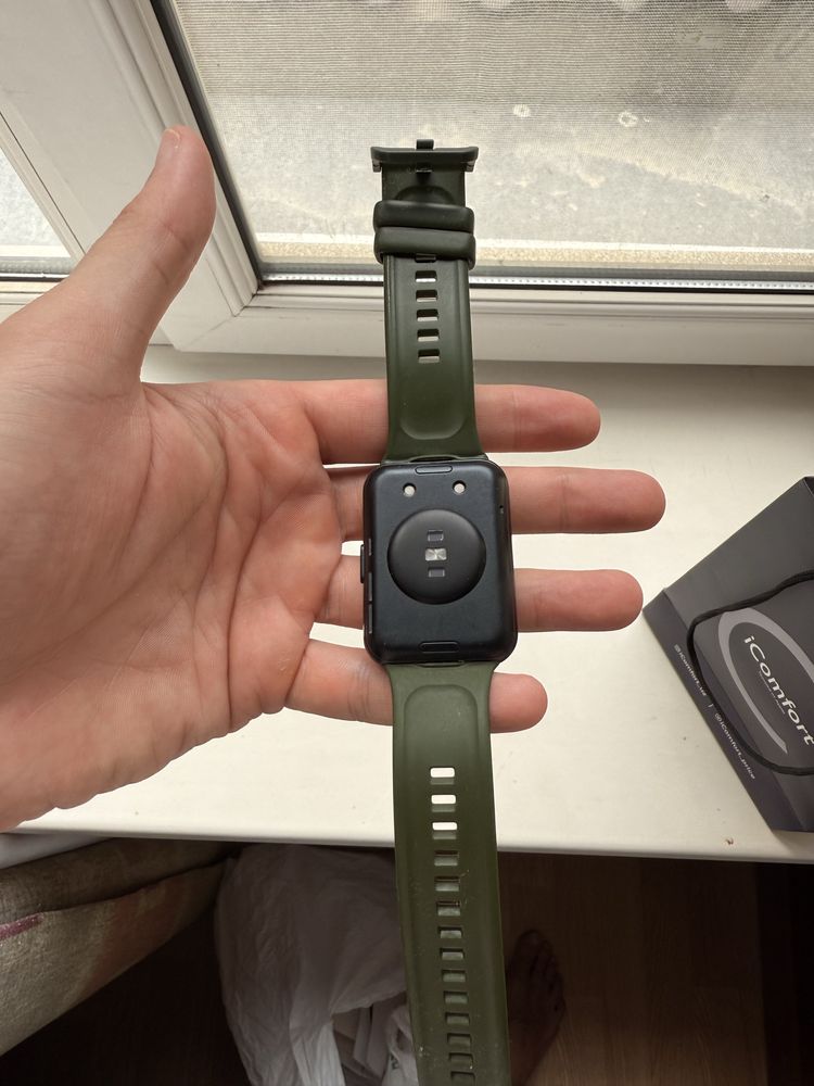 Умные часы Huawei Watch Fit 2