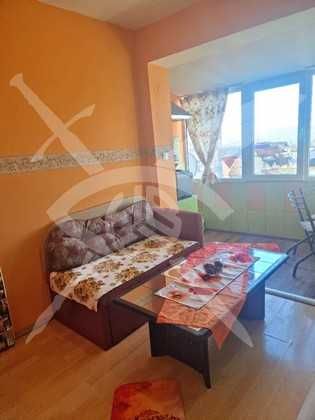 Двустаен апартамент - Колхозен пазар - 14024