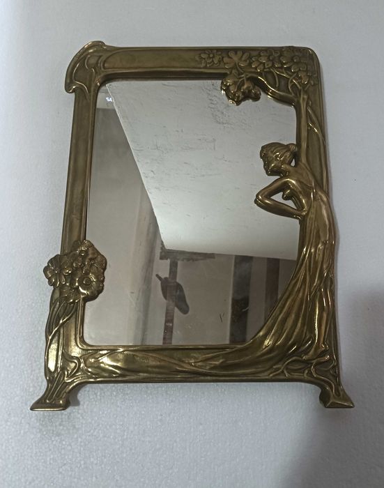 Oglinda vintage Art Nouveau