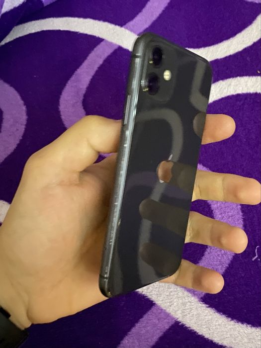 iPhone 11 Negru