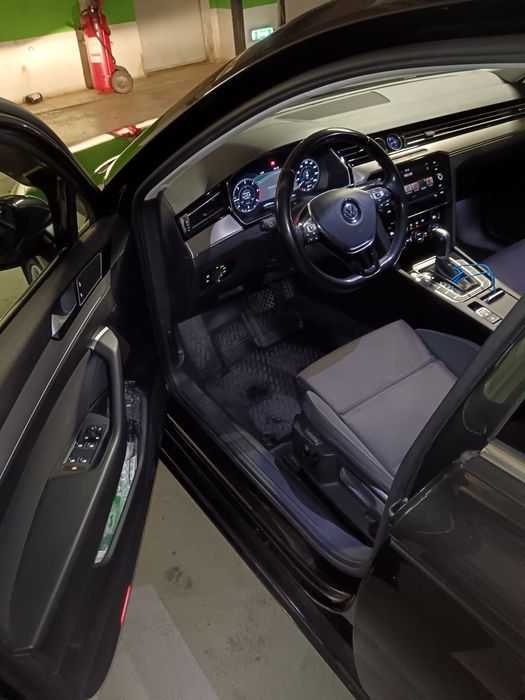 De vanzare VW PASSAT AN 2017