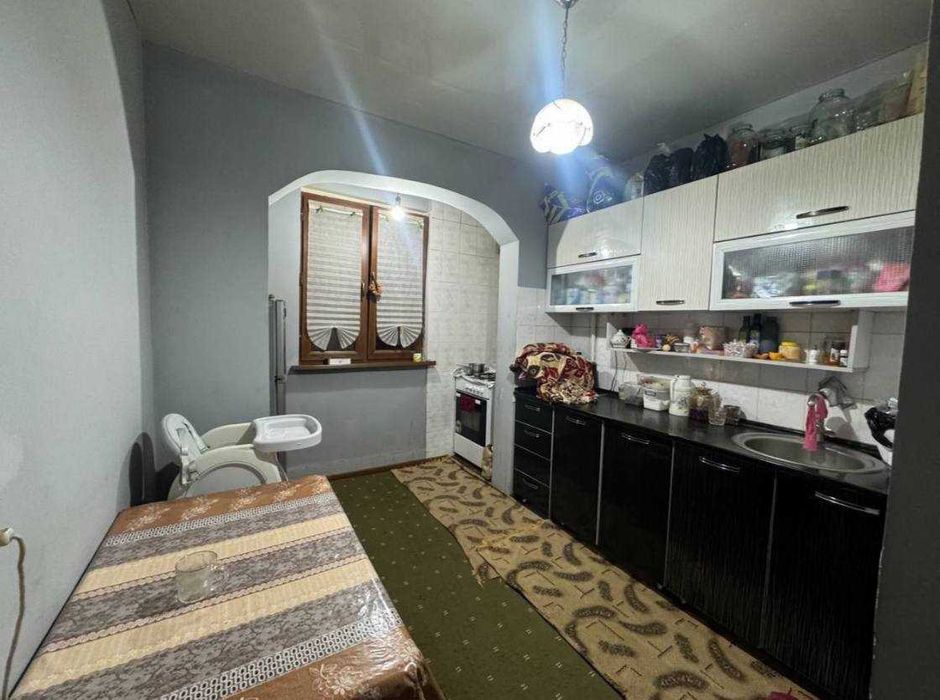 Юнусабад 7 4-комнатная квартира 80м2 , ориентир Альфраганус