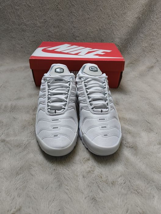 Air Max Plus White