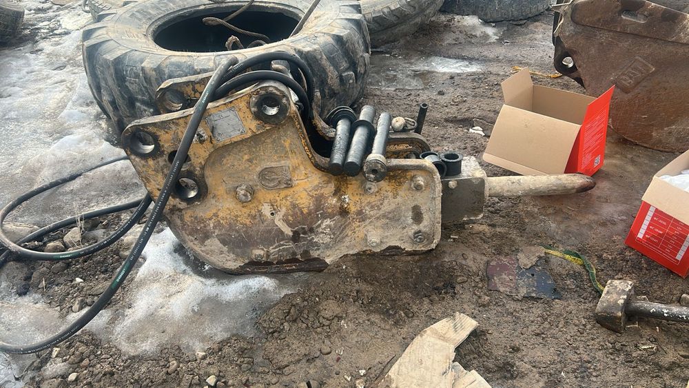 Гидромолот Корея