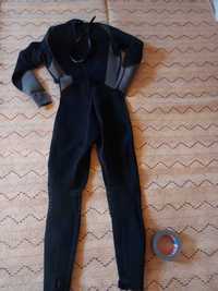 Costum de inot din neopren (wetsuit, marime mare)