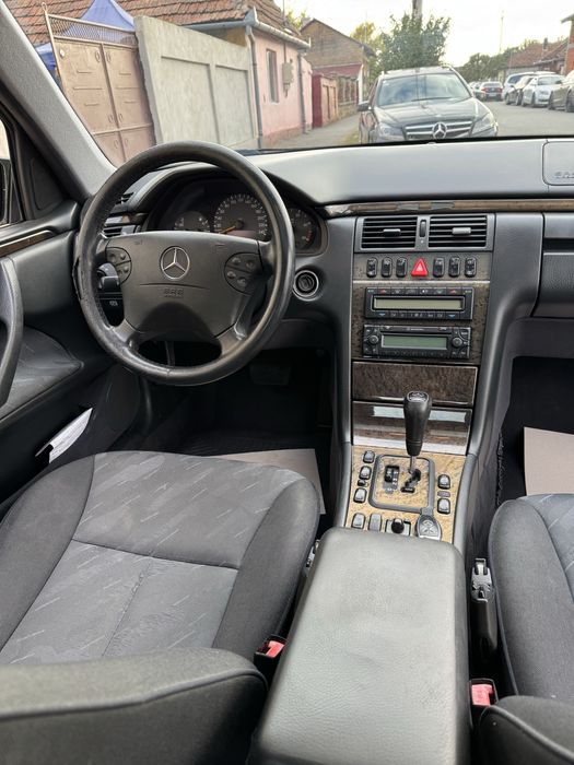 Mercedes e220 cdi avantgrade automat